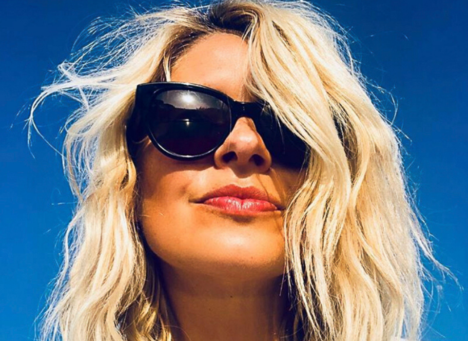 Holly Willoughby wears Henrietta sunglasses